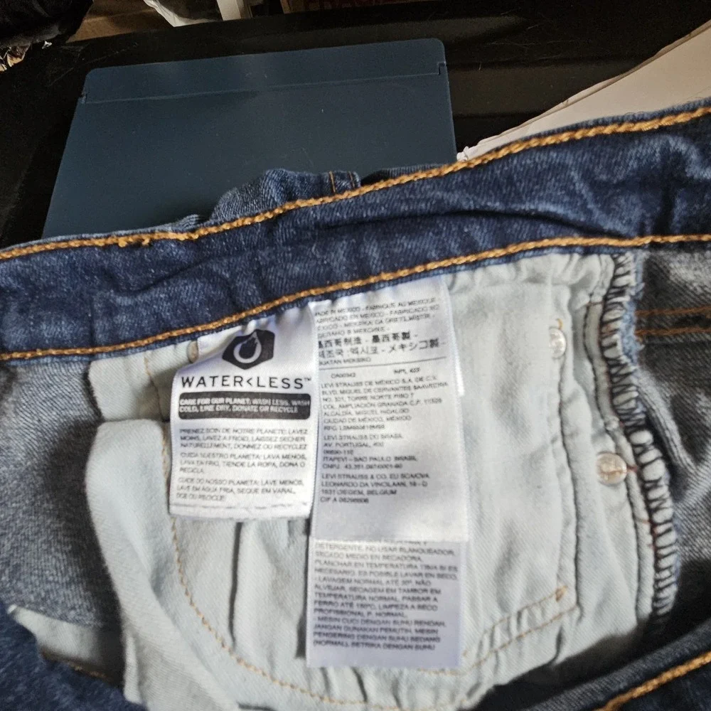 Levi's 510 Skinny Fit Jeans Mens 33x32 Blue  Medium Wash Denim